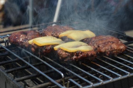 Competitors feel the heat in burger battle competition